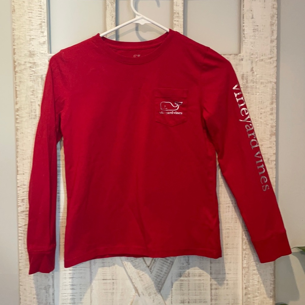 Vineyard vines girls long sleeved T-shirt Size 10-12